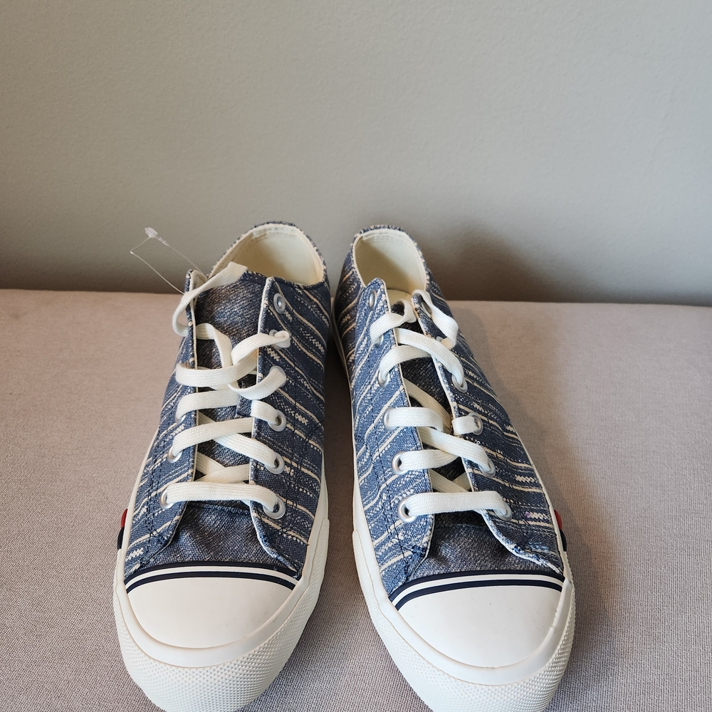Blue and White Casual Sneakers